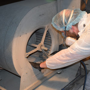 Dépoussiérage moteur VMC